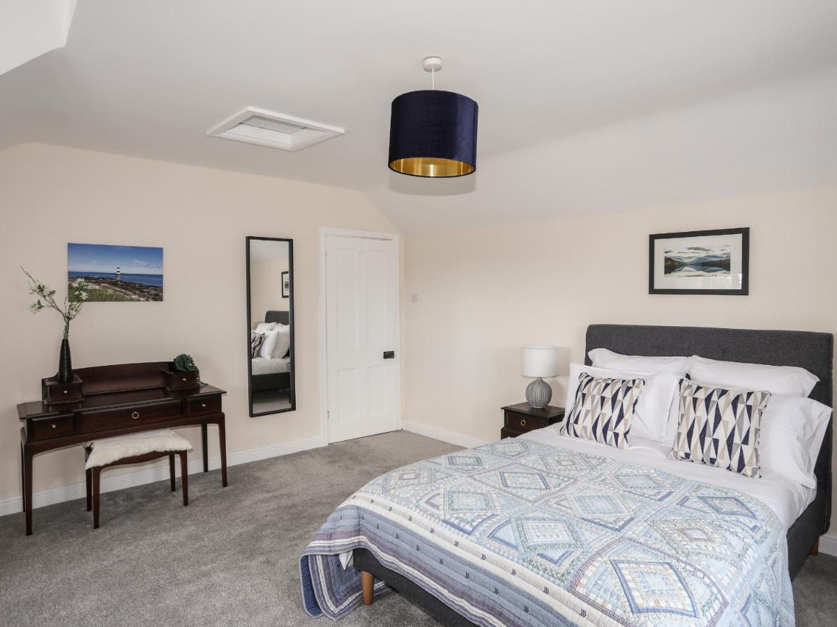 Gwynant - Bull Bay Holiday home